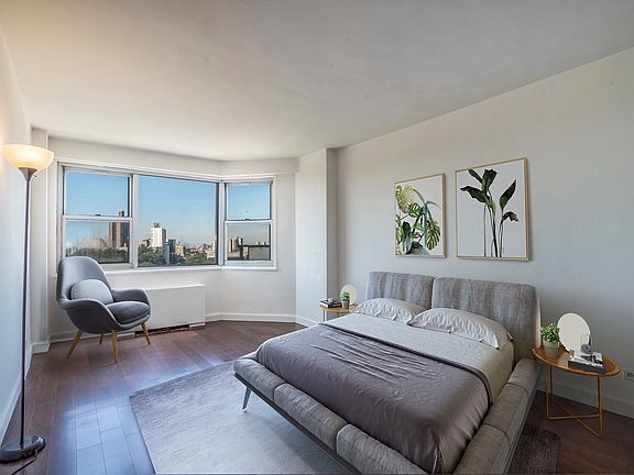 2nd image of 85-15 Main St Penthouse H