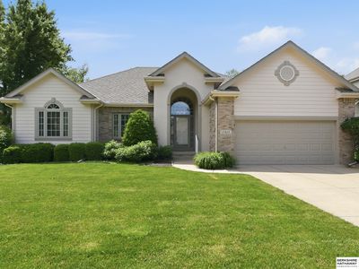 17617 Leavenworth St, Omaha, NE, 68118