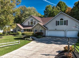 4400 Oakbrook Dr, Perry, OH 44081