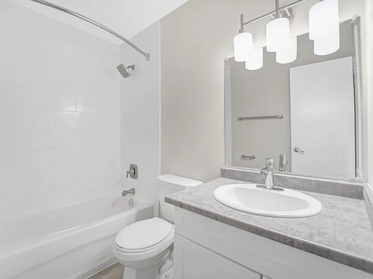 204 Hespeler Rd — Photo 19