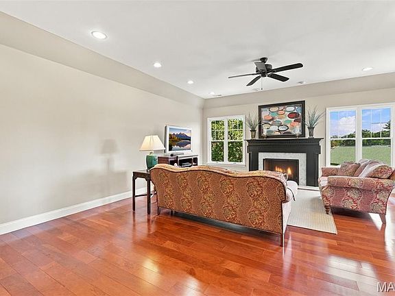 4th image of 208 Ambridge Ct APT 303