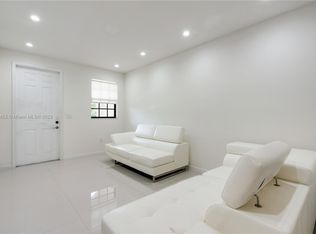 158 SE 37th Pl, Homestead, FL 33033