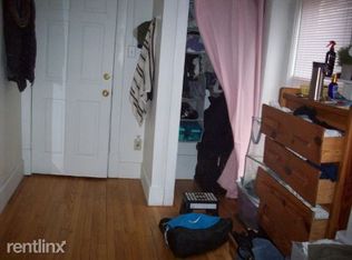 1210 Cambridge Ct, Ann Arbor, MI 48104