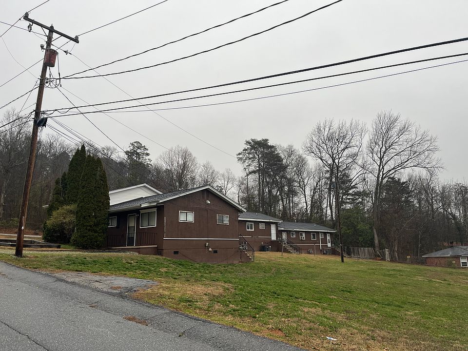 1st image of 14 Thrift St #4