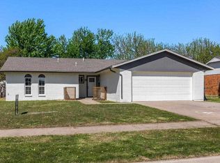 1812 NW 80th St, Lawton, OK 73505