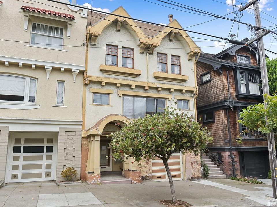 1st image of 125 21st Ave