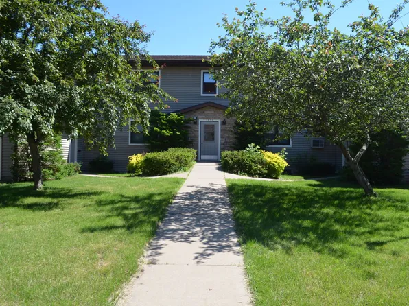1610, 1610 Washington Ave APT 4, Sauk City, WI 53583