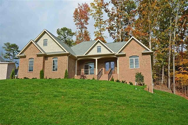 1st image of 704 Pembridge Cir #55