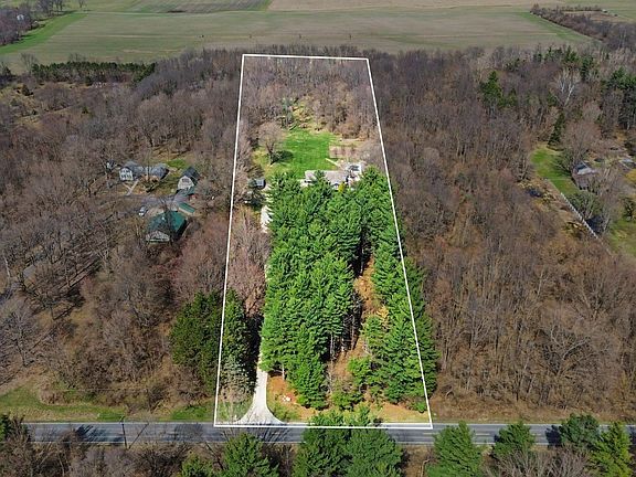 5th image of 25655 New Rd