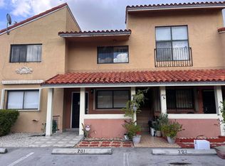 2780 W 61st St APT 201, Hialeah, FL 33016