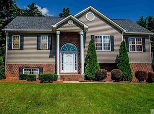 1554 Parkway Dr, Newton, NC 28658