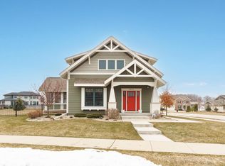 4912 Saint Annes Dr, Middleton, WI 53597