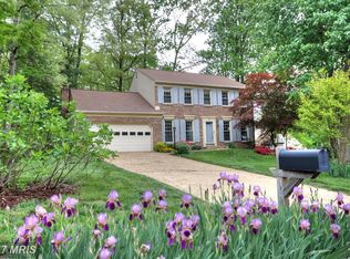 7819 Belleflower Dr, Springfield, VA 22152