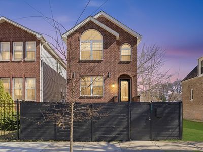 1029 N Avers Ave, Chicago, IL, 60651