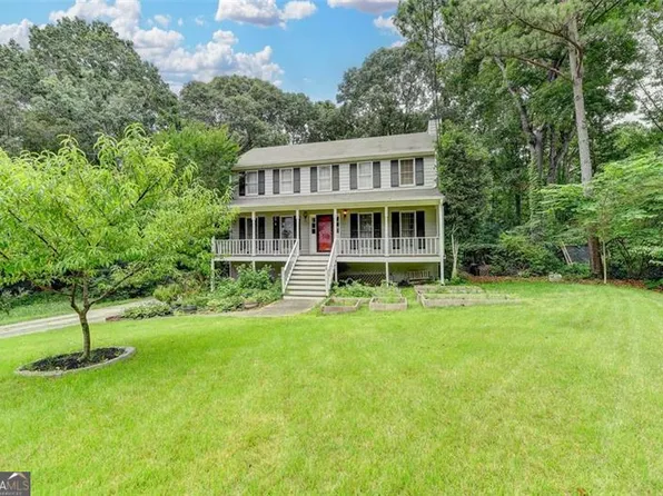 2816 Highland Park Dr, Stone Mountain, GA 30087