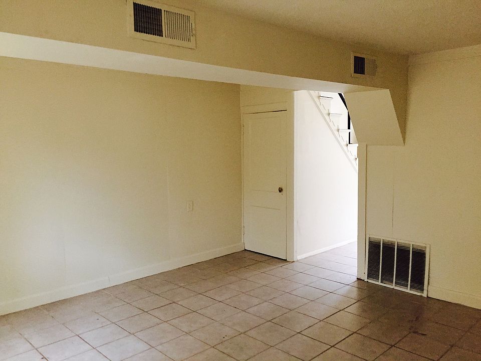 2nd image of 437 Bigley Ave