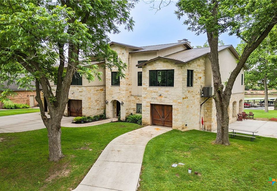 1st image of 308 Paseo Del Rio