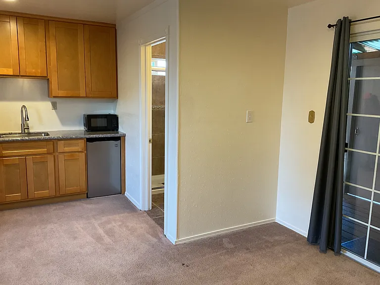 2633 Bal Harbor Ln — Photo 3