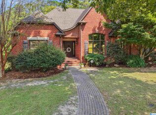 172 Greenbriar Pl, Chelsea, AL 35043