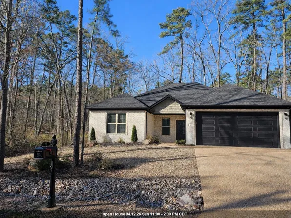 12 Sacedon Ln, Hot Springs Village, AR 71909