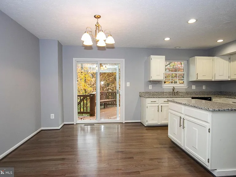 9432 Loch Leven Ct — Photo 5