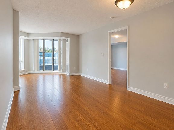 4th image of 33 Cox Blvd #337