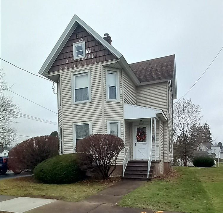 1st image of 106 Erie St