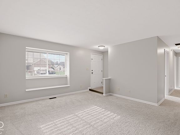 3rd image of 8528 Friendship Ln