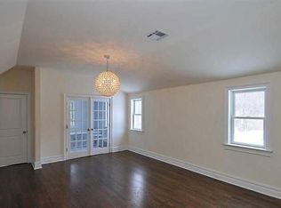 351 W Lake Blvd, Mahopac, NY 10541