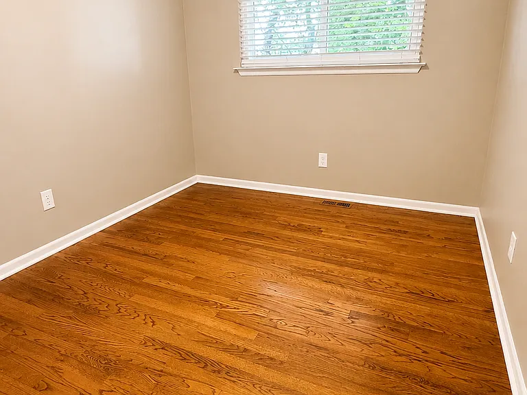 1210 Kenilworth Pl — Photo 13