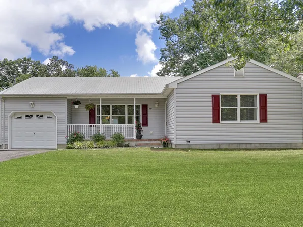 547 Amherst Dr, Brick, NJ 08723