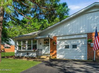 11 Valley Ct #A, Manchester Township, NJ 08759