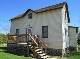 468 Duncan Ave, Cheboygan, MI 49721