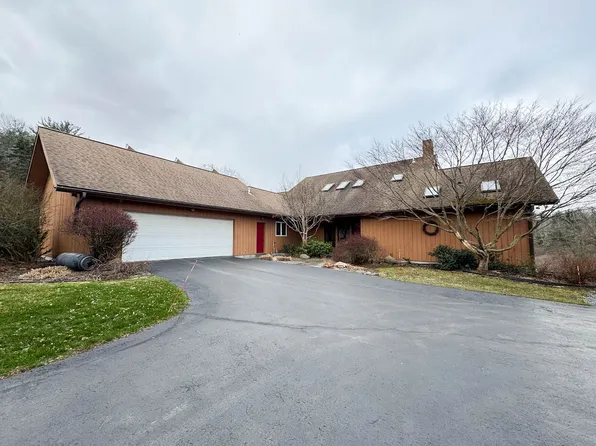 64 Hungerford Rd, Ithaca, NY 14850