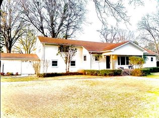 509 S Elm St, New Boston, TX 75570