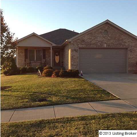 1st image of 131 Willow Creek Dr