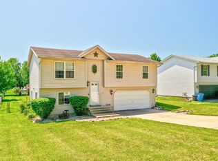 917 Caton St, Ottawa, IL 61350