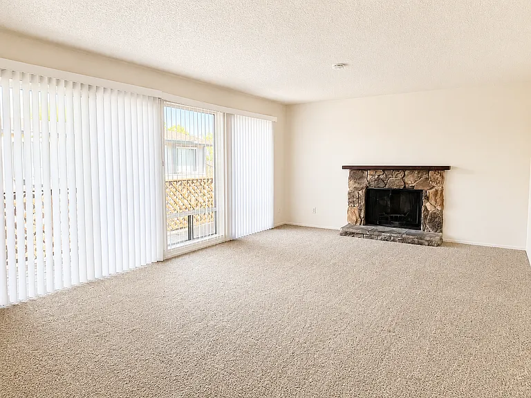 Berrum Ln Apartment Homes — Photo 3