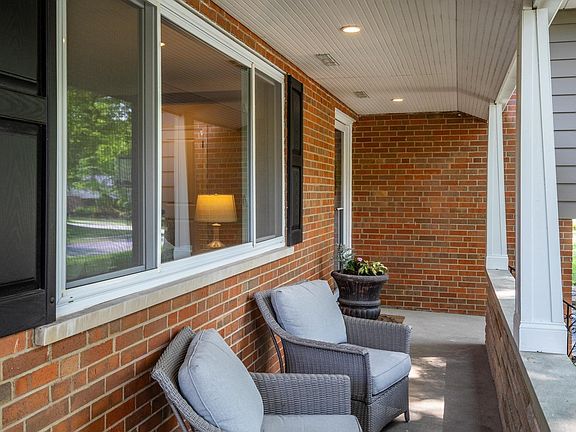 2nd image of 7734 Trailwind Dr