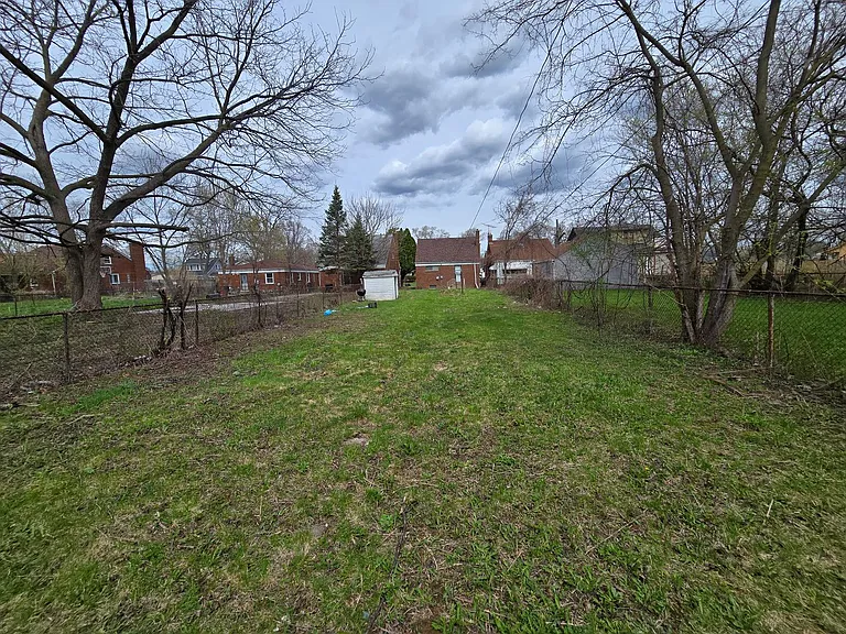 14504 Coram St — Photo 10