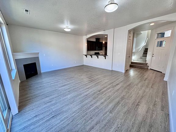 5th image of 5724 NE 47th St
