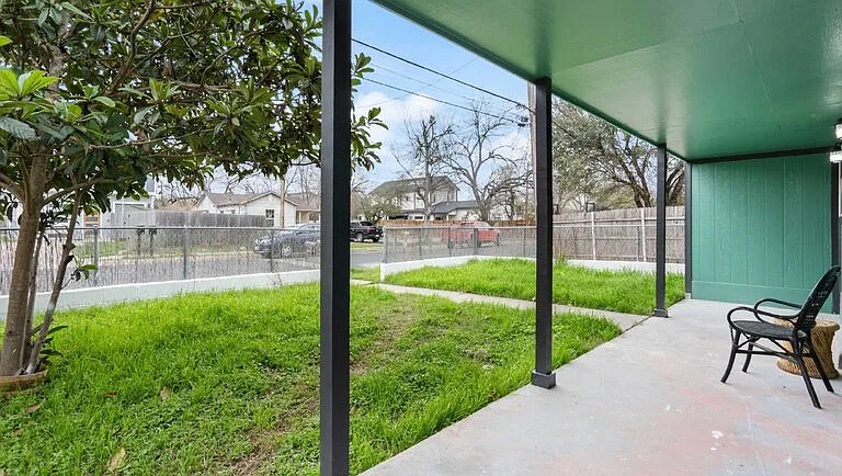 1118 Ebert Ave #C — Photo 25