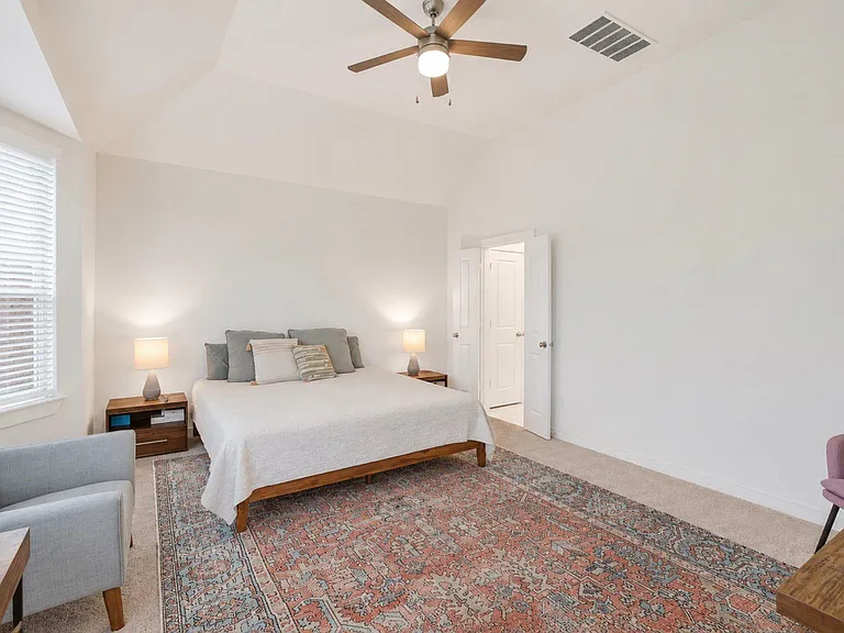 8145 Overland Grv — Photo 24