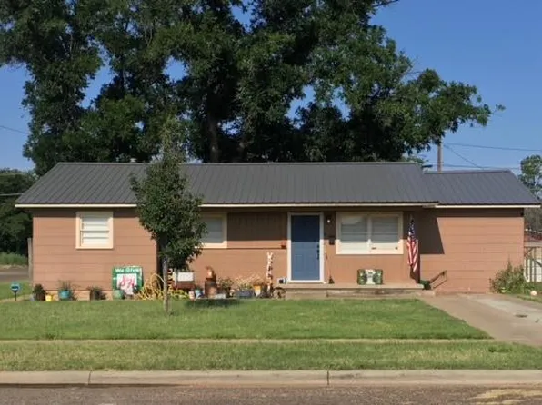 1101 NW 8th Pl, Andrews, TX 79714