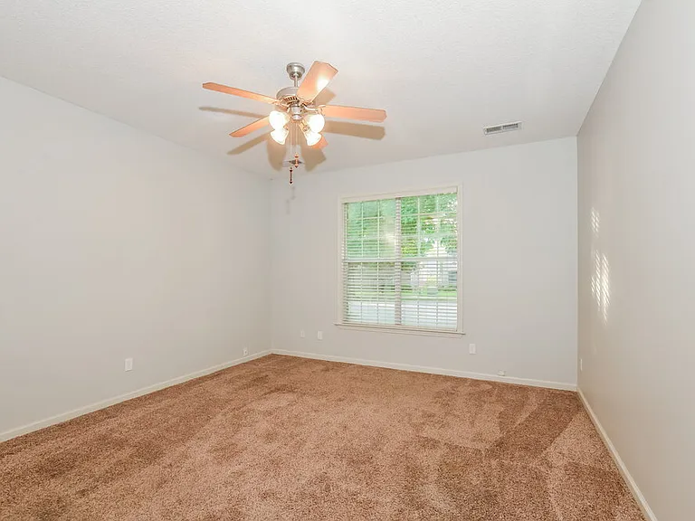 8725 Macon Rd — Photo 11