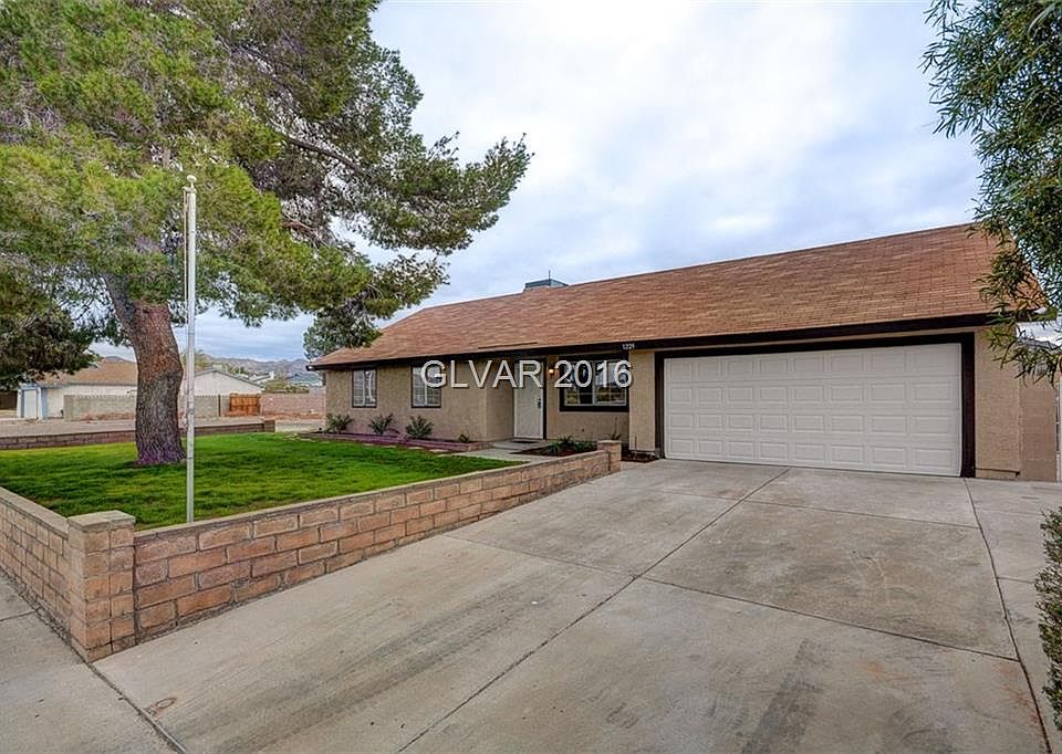 1st image of 1229 Equestrian Dr