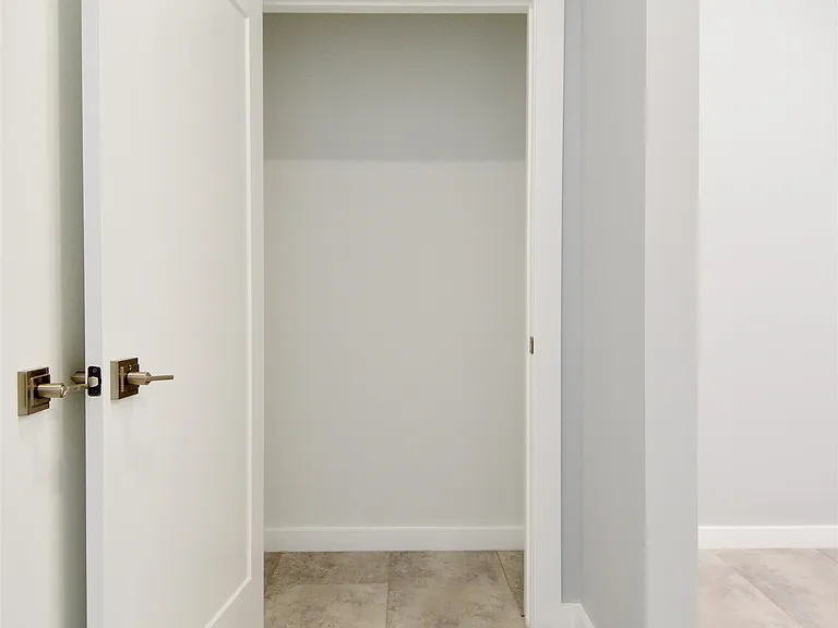 82 E 31st St #203 — Photo 13