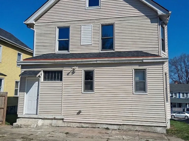 2031 Hewitt Ave #2 — Photo 15