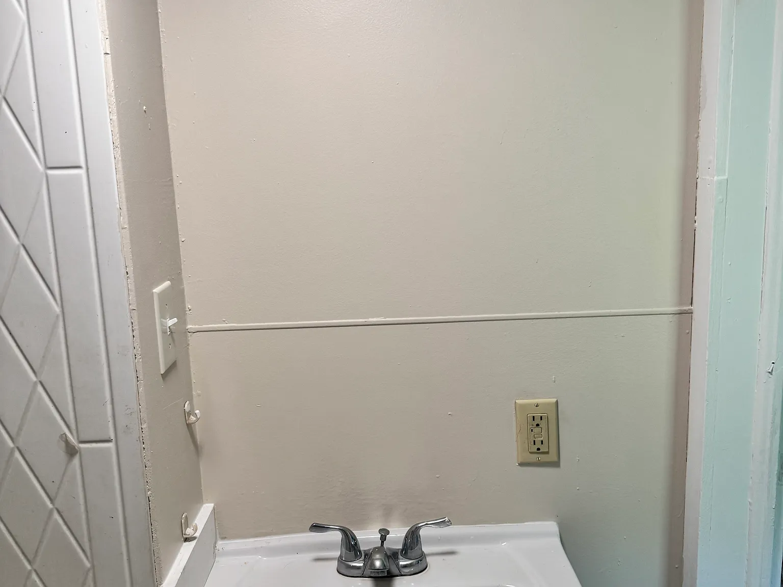 2 bed, 1088 sqft, $900 — Photo 4