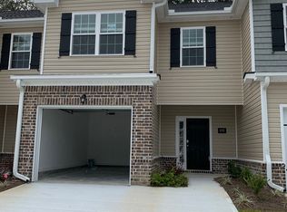 151 Ainsdale Dr, Richmond Hill, GA 31324
